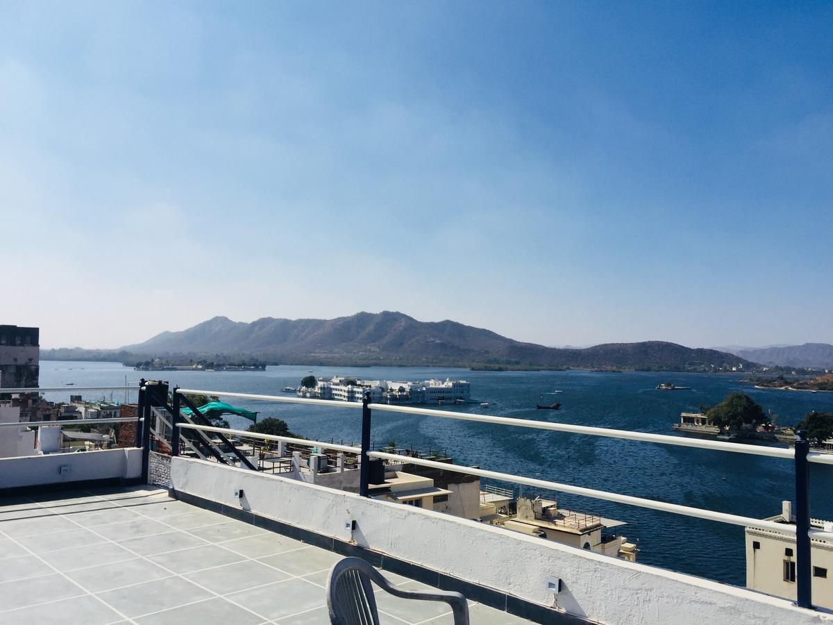 Maa Ji House On Lake Pichola อุเดเปอร์ ภายนอก รูปภาพ