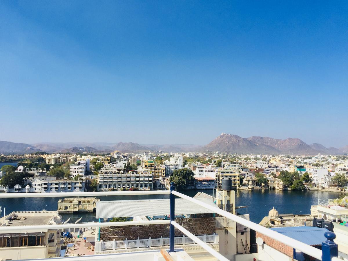 Maa Ji House On Lake Pichola อุเดเปอร์ ภายนอก รูปภาพ